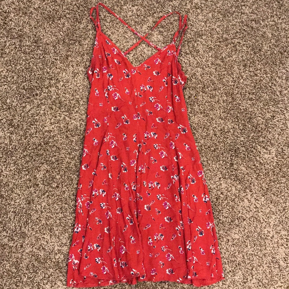 American Eagle Red/Flower-patterned summer dress